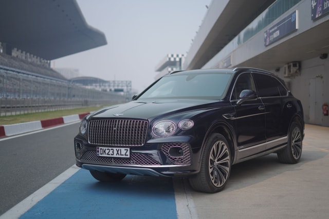 Bentley Bentayga Extended Wheelbase Azure Review: Worth The Extra Crore?