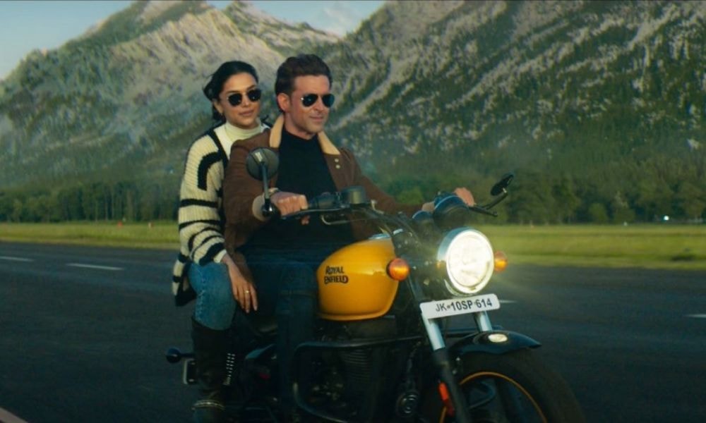 Royal Enfield Meteor and Hunter 350 To Star In Hrithik Roshan's Upcoming Movie Fighter