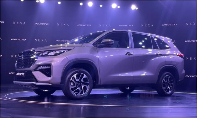 Maruti Suzuki Invicto Racks Up Over 6,200 Bookings Before Launch