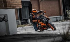 2024 KTM 390 Duke Unveiled