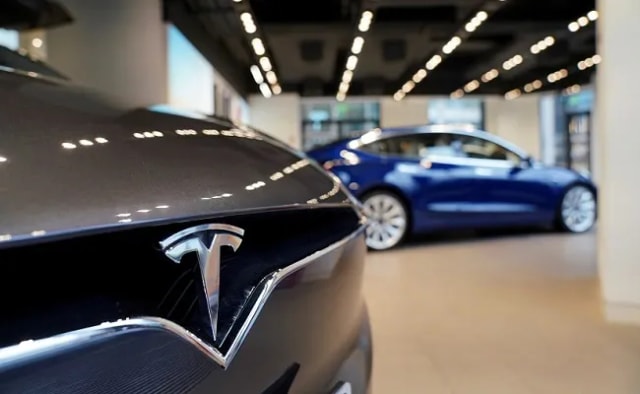 One-Third Of Americans Would Consider EV Purchase -Reuters/Ipsos Poll