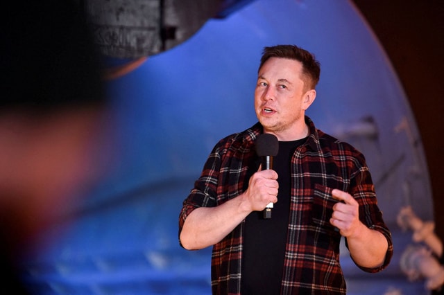 Musk Tells Tesla Workers Not To Be 'Bothered By Stock Market Craziness'