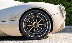 Pirelli Launches P Zero Trofeo RS Tyres For Supercars, Hypercars