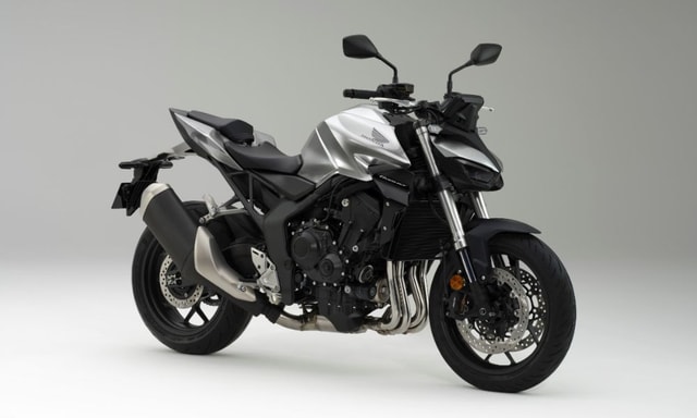 EICMA 2023: MY24 Honda CB1000 Hornet Showcased EICMA 2023: MY24 Honda CB1000 Hornet Showcased