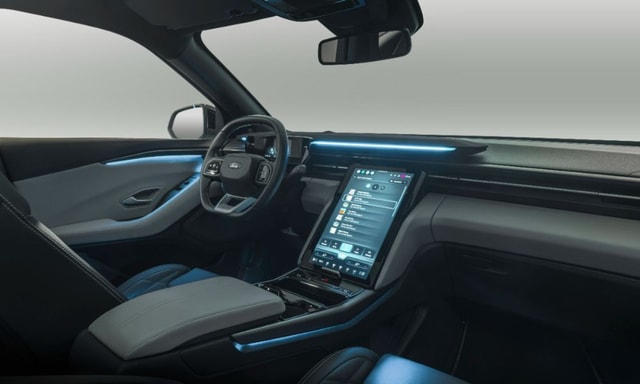 Ford Patents Mobile Gaming Simulators With Built-In Projectors in EV Ford Patents Mobile Gaming Simulators With Built-In Projectors in EV
