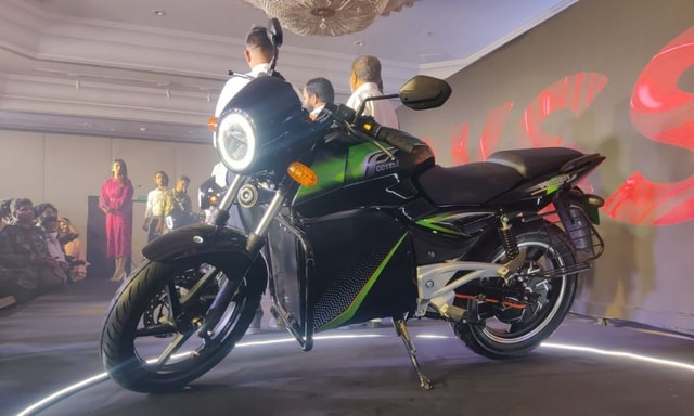 Odysse Vader Electric Motorcycle Launched In India; Prices Start From Rs 1.12 Lakh Odysse Vader Electric Motorcycle Launched In India; Prices Start From Rs 1.12 Lakh