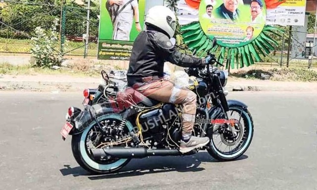 Royal Enfield Classic 350-Based Bobber Motorcycle Spotted Testing Royal Enfield Classic 350-Based Bobber Motorcycle Spotted Testing