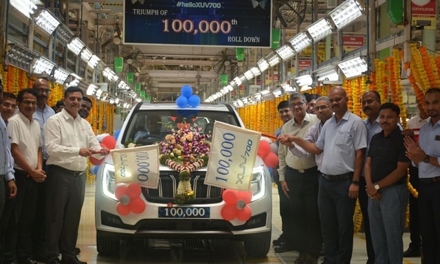 Mahindra XUV700 Crosses 1,00,000 Units Production Milestone  Mahindra XUV700 Crosses 1,00,000 Units Production Milestone