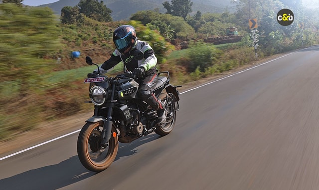Husqvarna Svartpilen 401 First Ride Review: Scrambler Effect Husqvarna Svartpilen 401 First Ride Review: Scrambler Effect