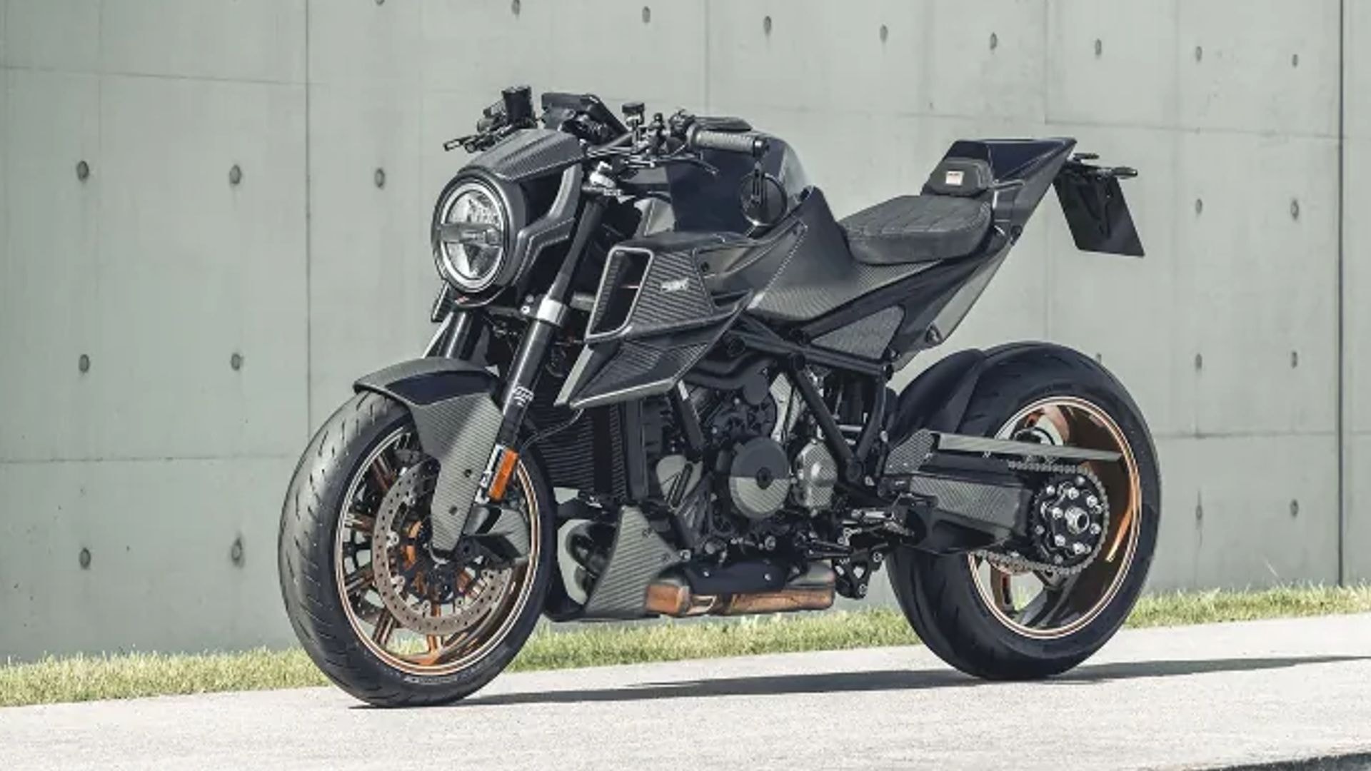 KTM Brabus 1400 R To Use New KTM LC8 V-Twin Engine KTM Brabus 1400 R To Use New KTM LC8 V-Twin Engine