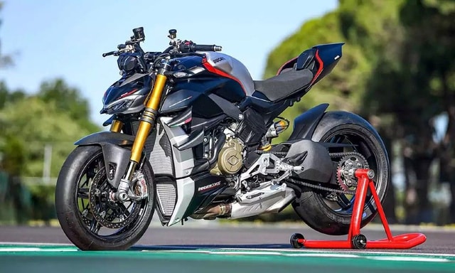 Ducati Streetfighter V4 SP Launched In India, Priced At Rs. 34.99 Lakh Ducati Streetfighter V4 SP Launched In India, Priced At Rs. 34.99 Lakh