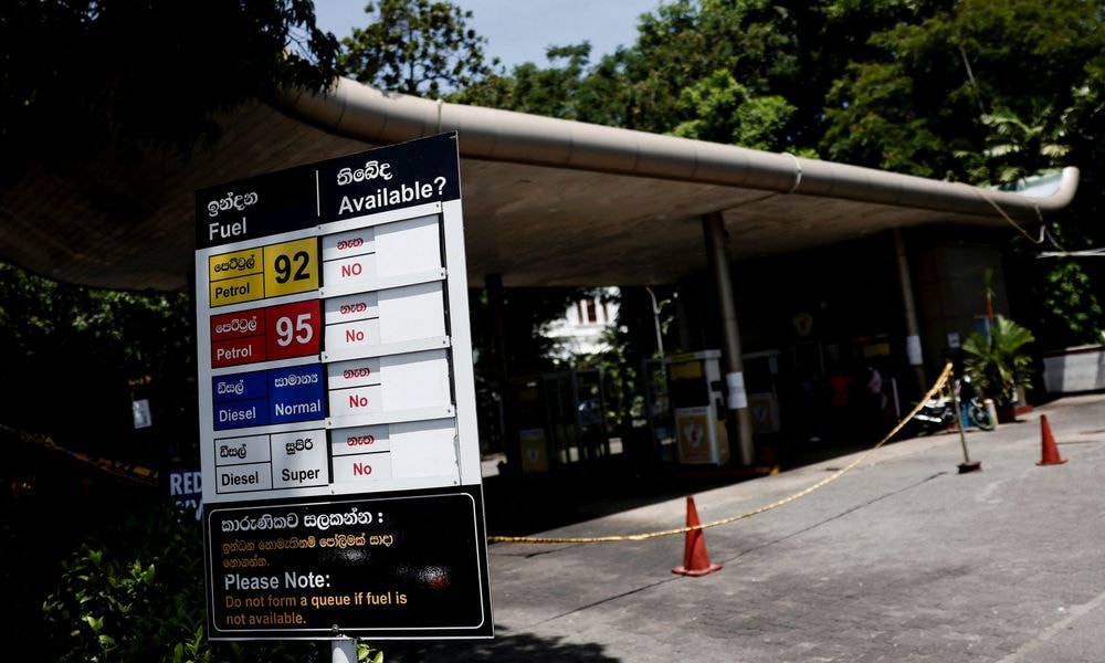 Exclusive-Crisis-Hit Sri Lanka Strikes Staff-Level Loan Pact With IMF -Sources Exclusive-Crisis-Hit Sri Lanka Strikes Staff-Level Loan Pact With IMF -Sources
