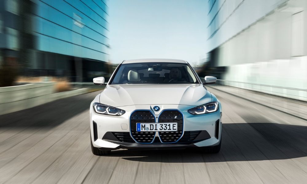 BMW Invests $1.7 Billion To Build Electric Vehicles In U.S BMW Invests $1.7 Billion To Build Electric Vehicles In U.S