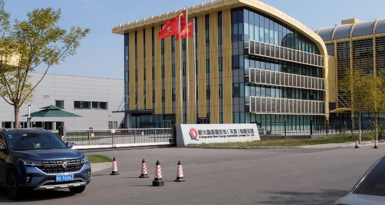 China's Evergrande Delivers First Electric Vehicles China's Evergrande Delivers First Electric Vehicles