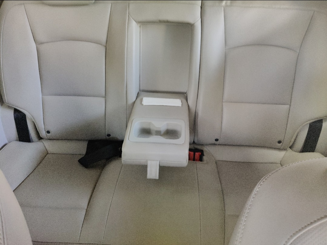 Used 2023 Mahindra XUV300 Used 2023 Mahindra XUV300