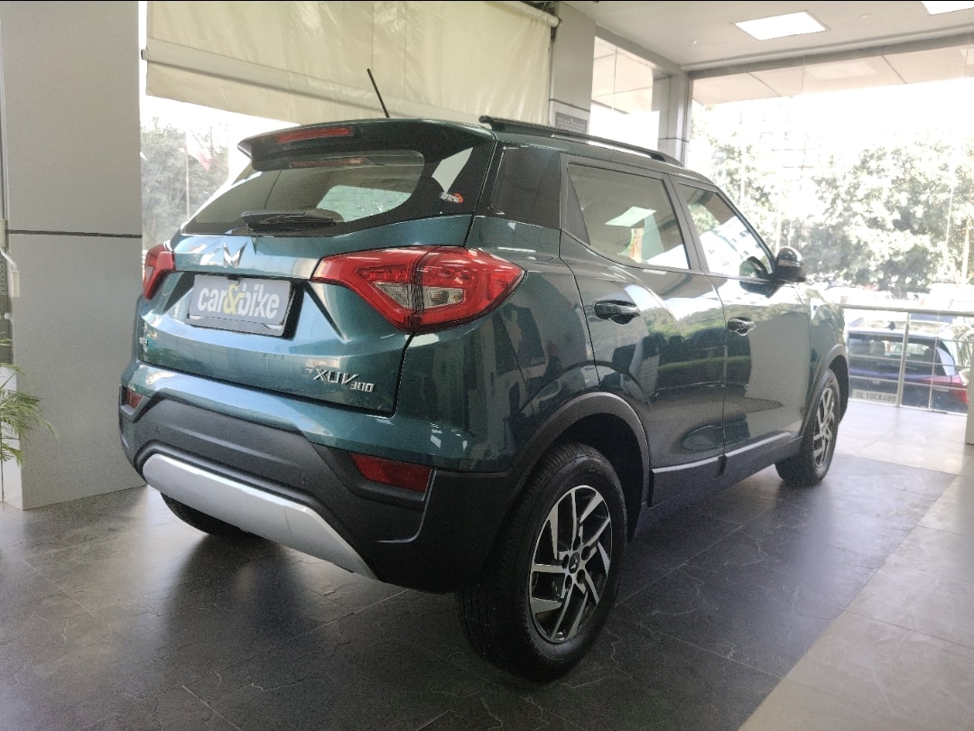 Used 2023 Mahindra XUV300 Used 2023 Mahindra XUV300