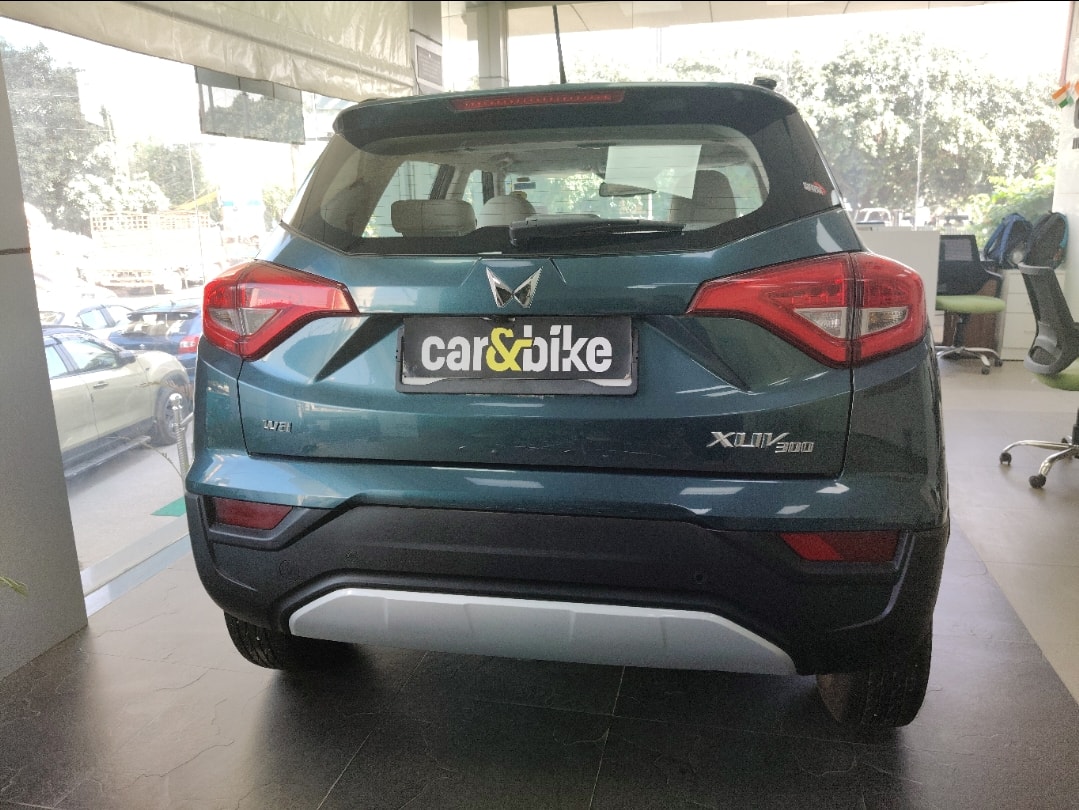 Used 2023 Mahindra XUV300 Used 2023 Mahindra XUV300