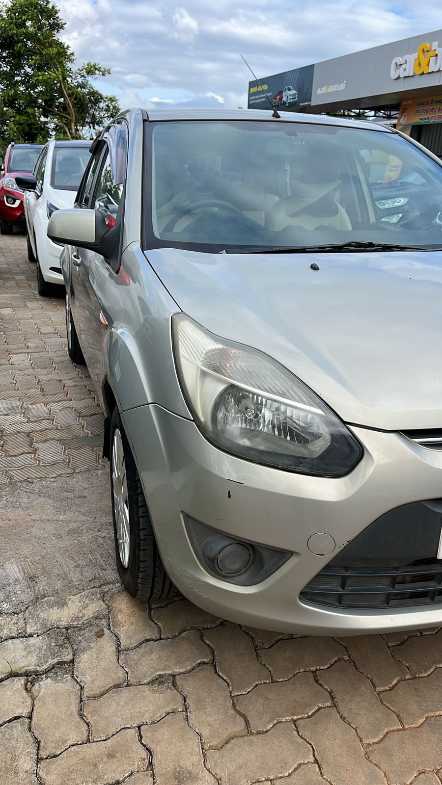 Used 2010 Ford Figo Used 2010 Ford Figo