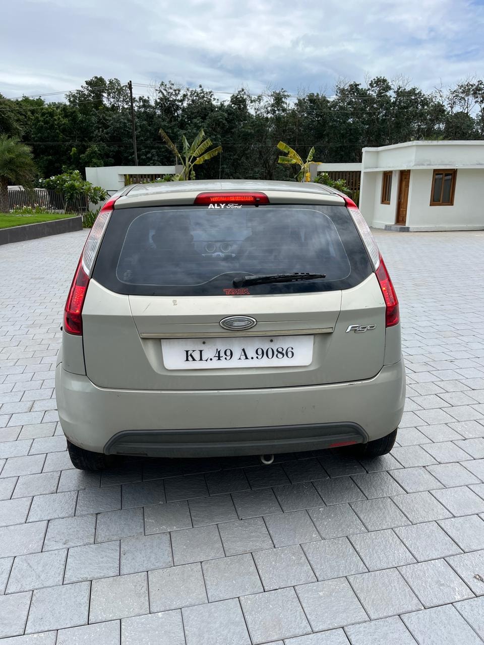 Used 2010 Ford Figo Used 2010 Ford Figo
