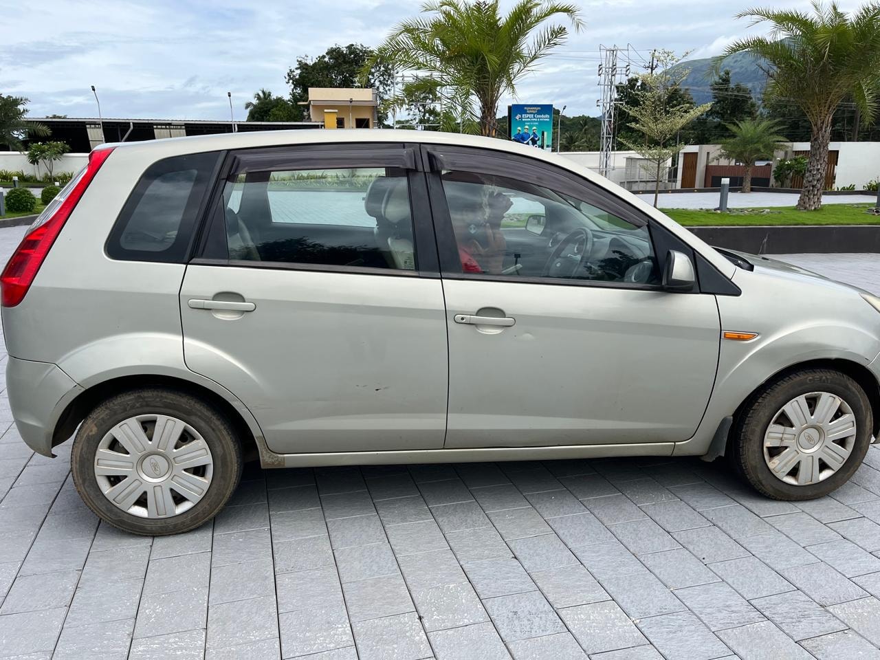 Used 2010 Ford Figo Used 2010 Ford Figo