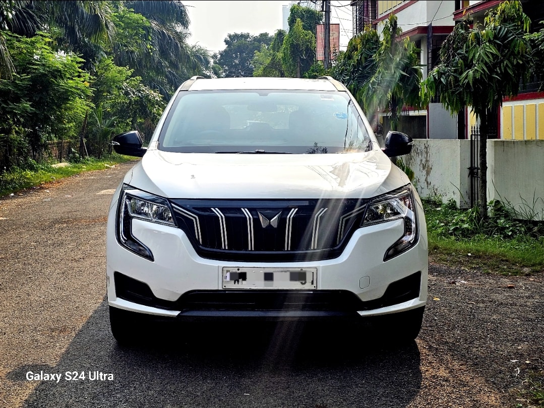 Used 2022 Mahindra XUV700 Used 2022 Mahindra XUV700