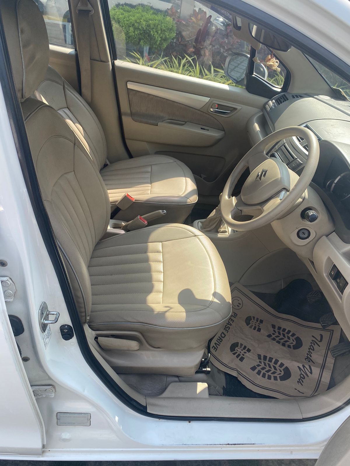 Used 2013 Maruti Suzuki Ertiga Used 2013 Maruti Suzuki Ertiga