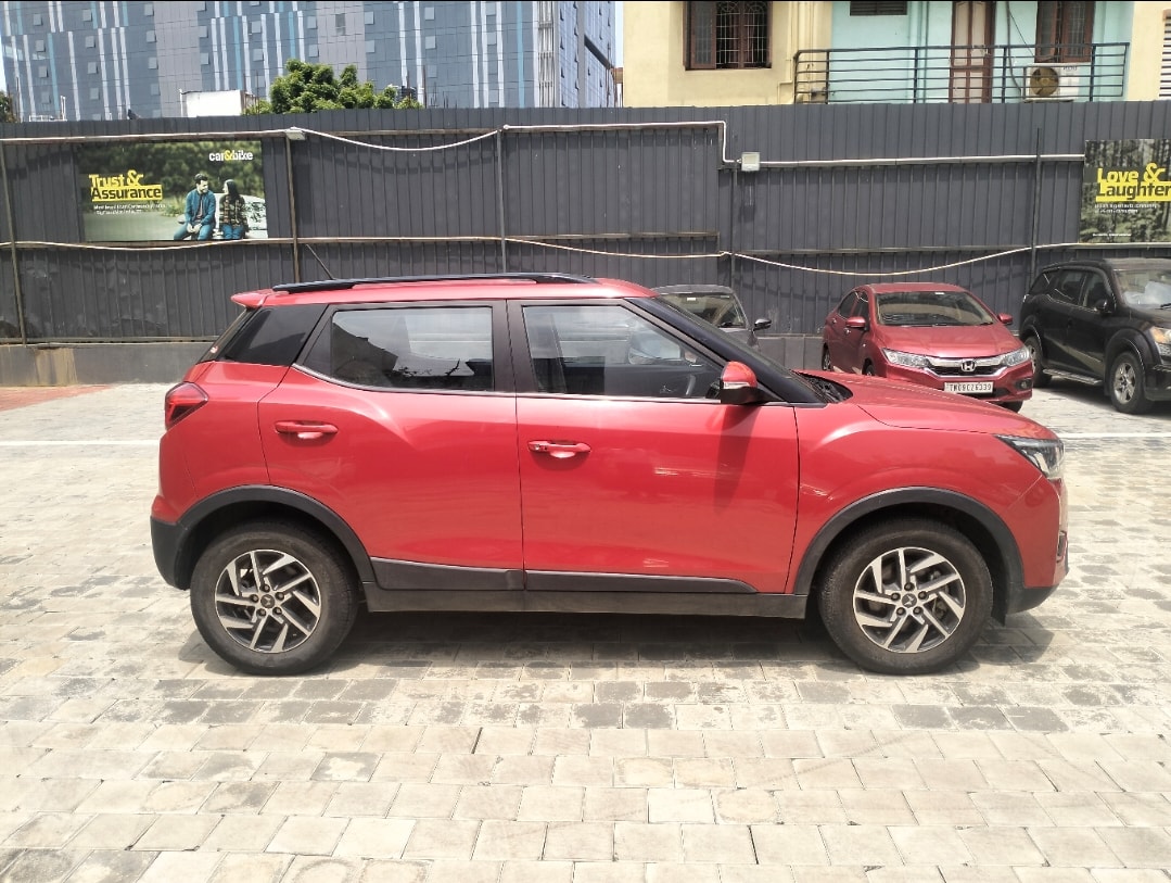 Used 2023 Mahindra XUV300 Used 2023 Mahindra XUV300