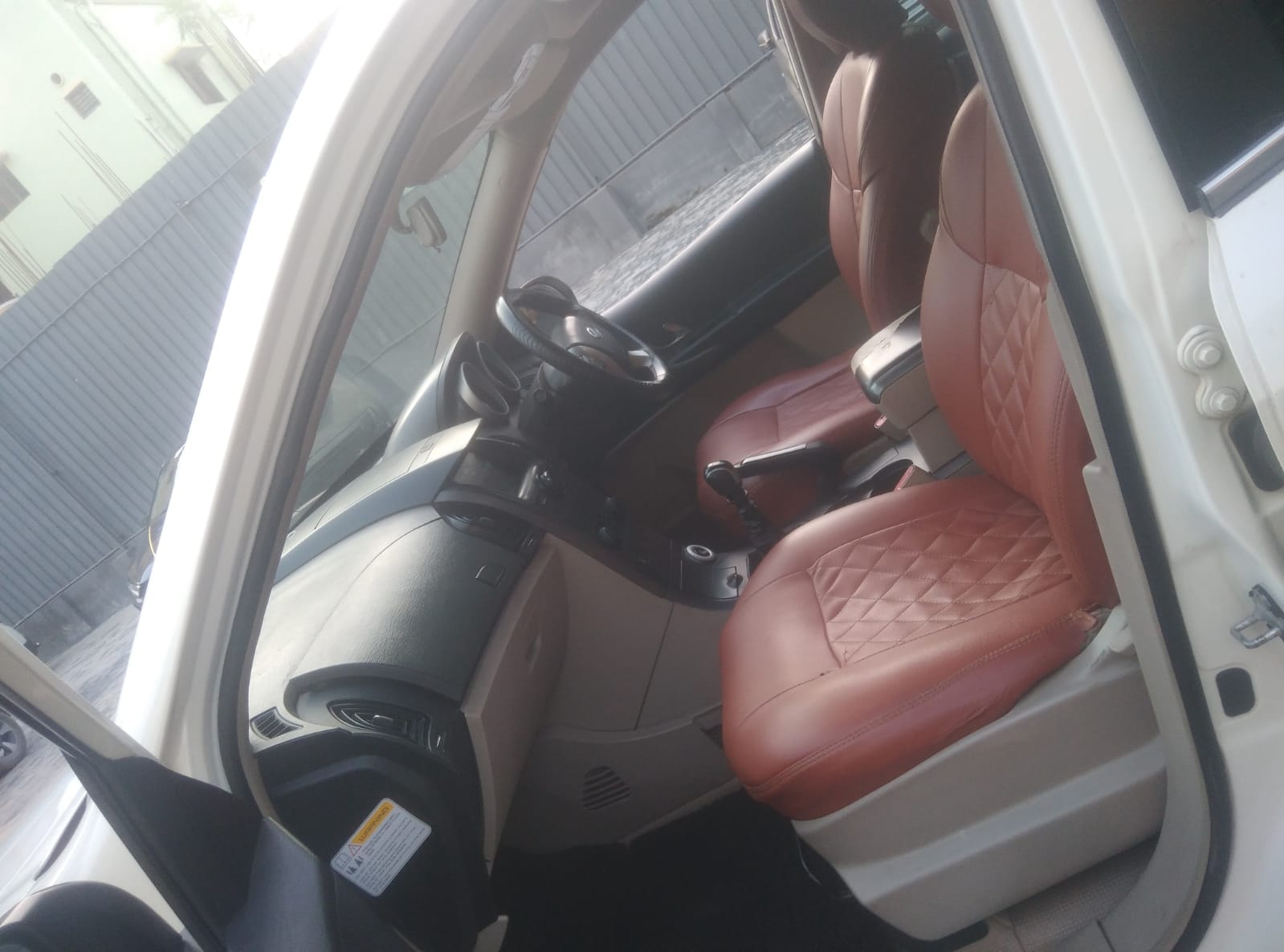 Used 2016 Mahindra XUV500 Used 2016 Mahindra XUV500