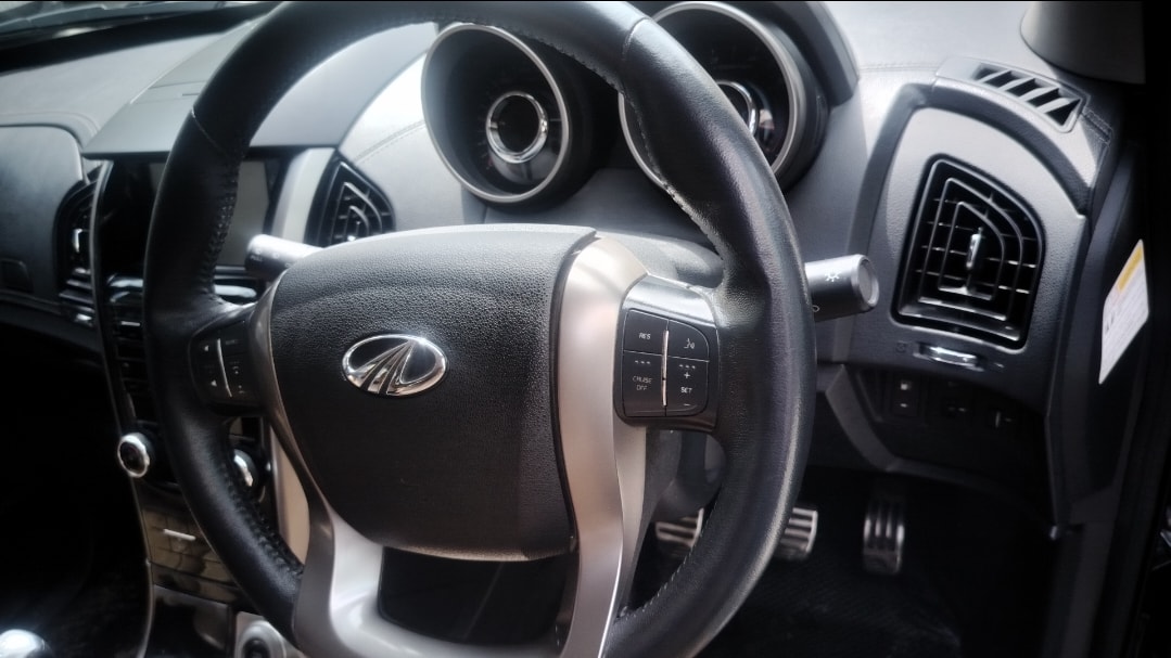Used 2019 Mahindra XUV500 Used 2019 Mahindra XUV500