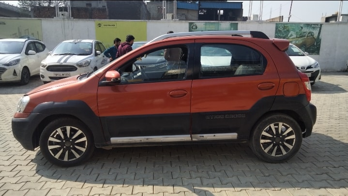 Used 2015 Toyota Etios Cross Used 2015 Toyota Etios Cross