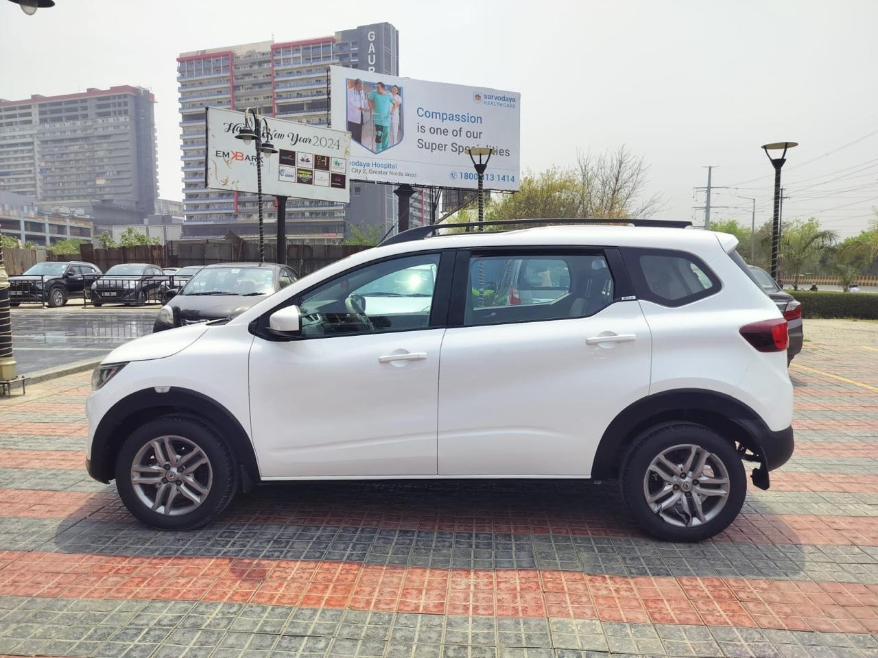 Used 2020 Renault Triber Used 2020 Renault Triber