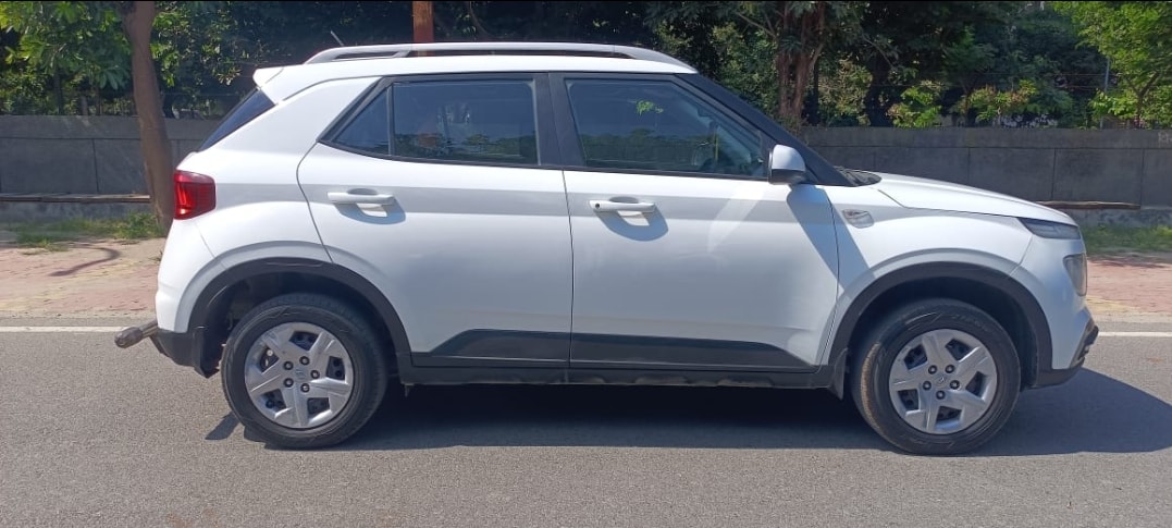 Used 2020 Hyundai Venue Used 2020 Hyundai Venue