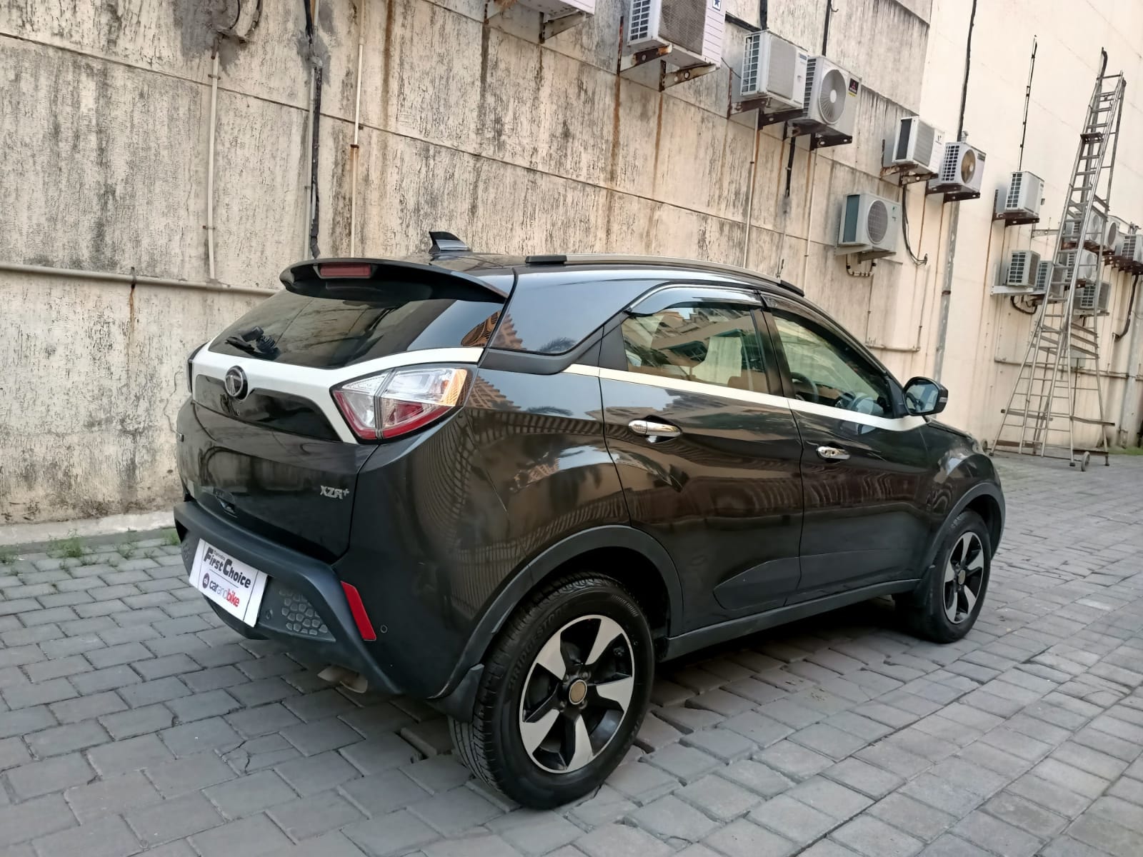 Used 2018 Tata Nexon Used 2018 Tata Nexon