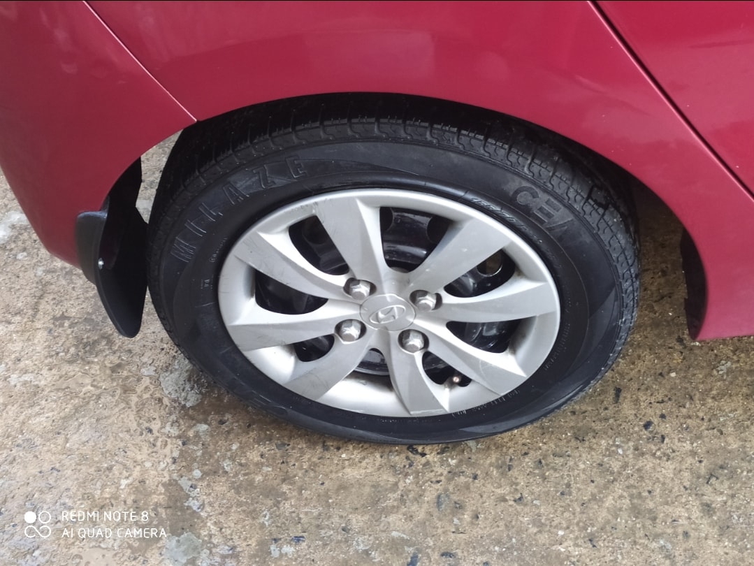 Used 2012 Hyundai EON Used 2012 Hyundai EON