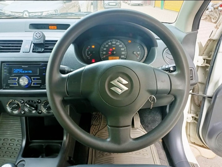 Used 2010 Maruti Suzuki Swift DZire Used 2010 Maruti Suzuki Swift DZire