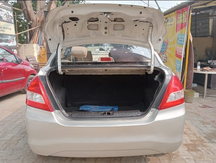 Used 2015 Maruti Suzuki Swift DZire Used 2015 Maruti Suzuki Swift DZire