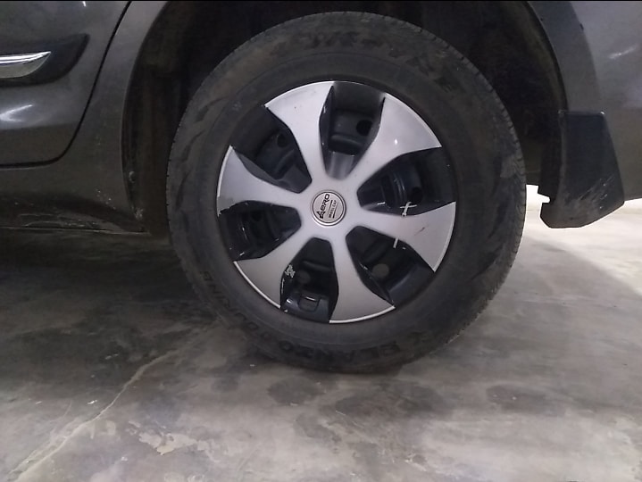 Used 2015 Maruti Suzuki Swift DZire Used 2015 Maruti Suzuki Swift DZire