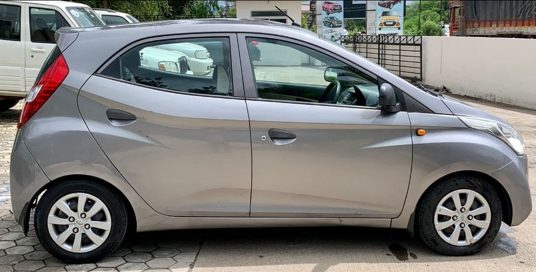 Used 2013 Hyundai EON Used 2013 Hyundai EON