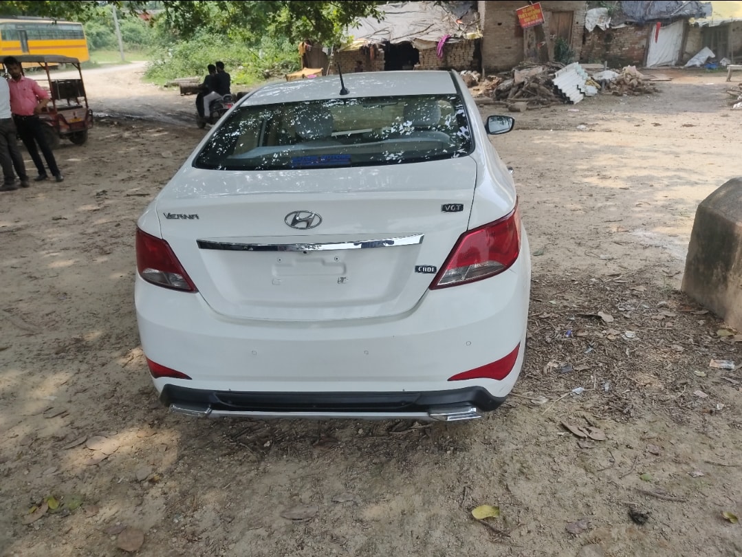 Used 2015 Hyundai Verna Used 2015 Hyundai Verna