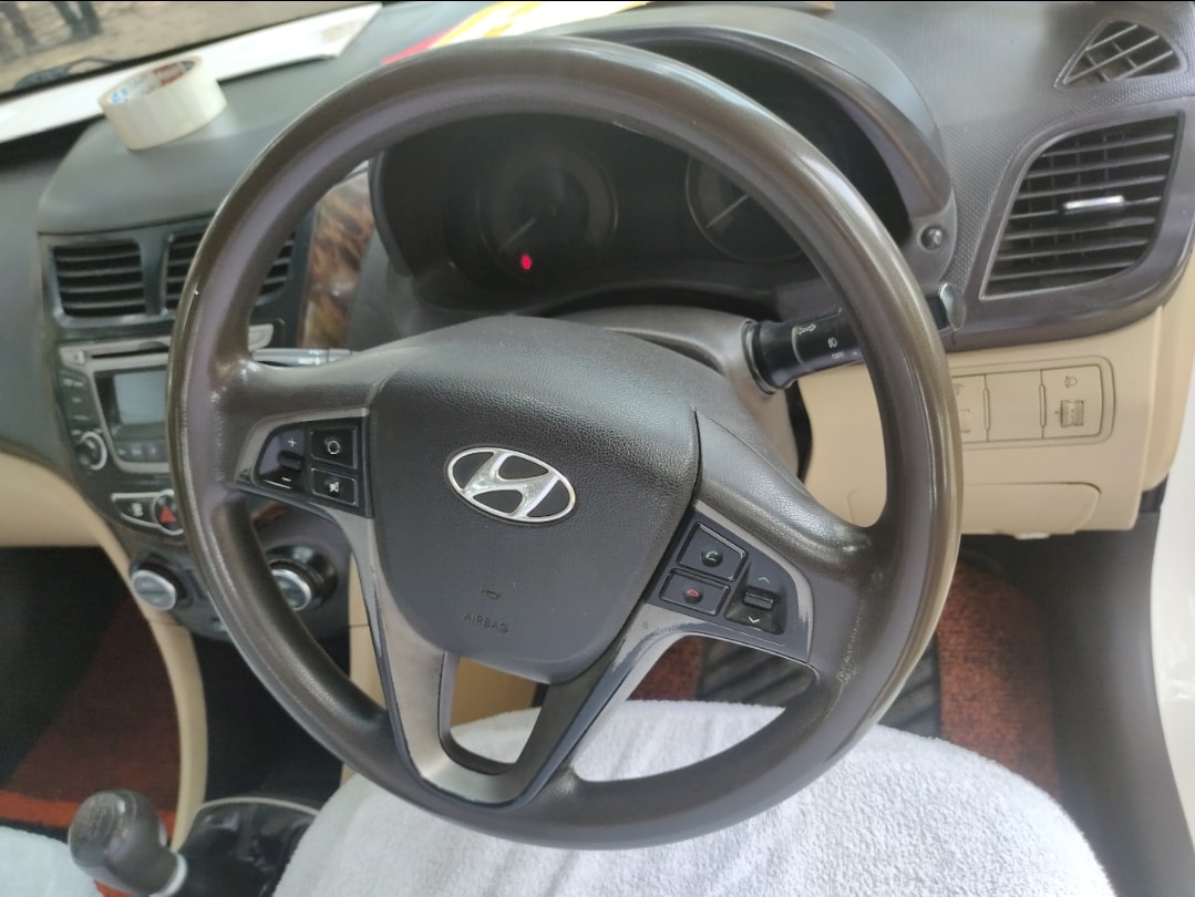 Used 2015 Hyundai Verna Used 2015 Hyundai Verna