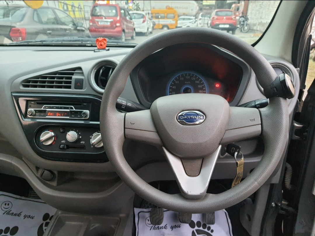 Used 2016 Datsun Redi GO Used 2016 Datsun Redi GO