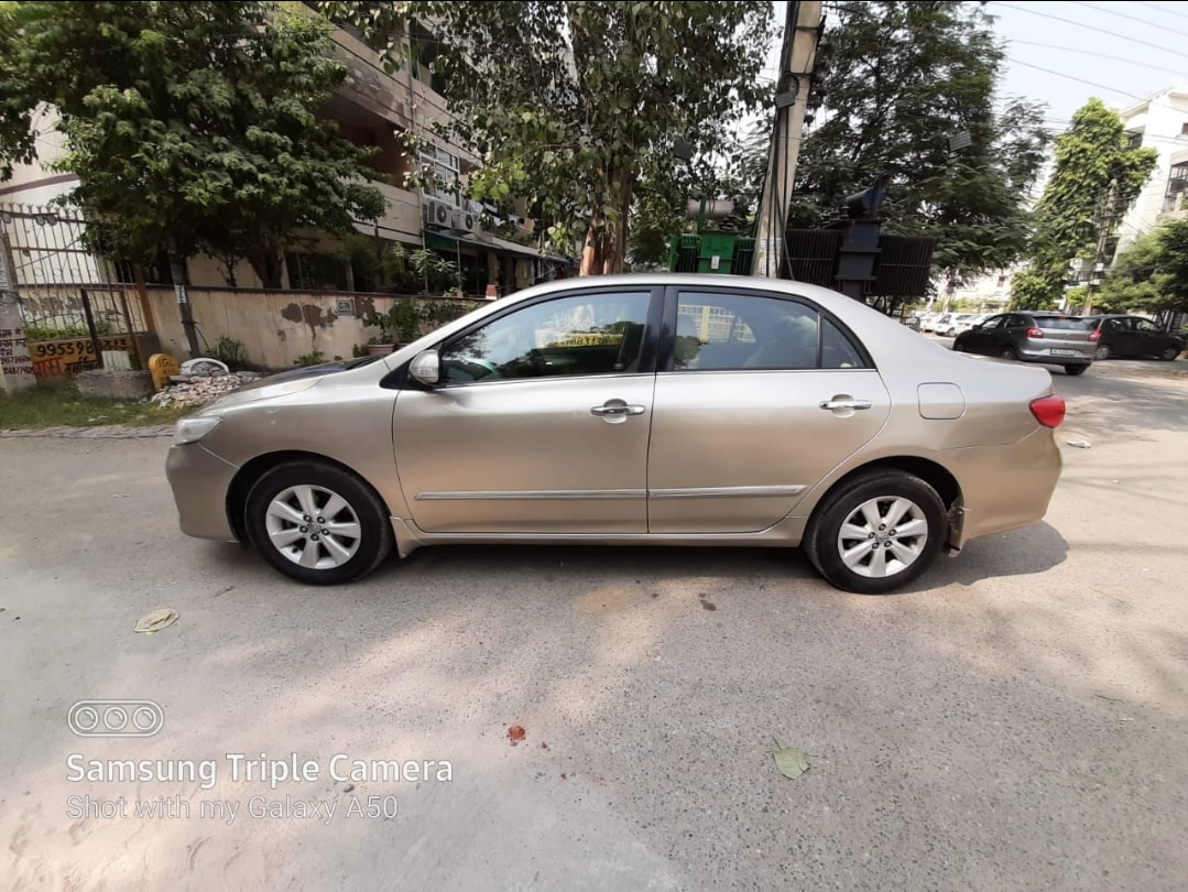 Used 2013 Toyota Corolla Altis Used 2013 Toyota Corolla Altis