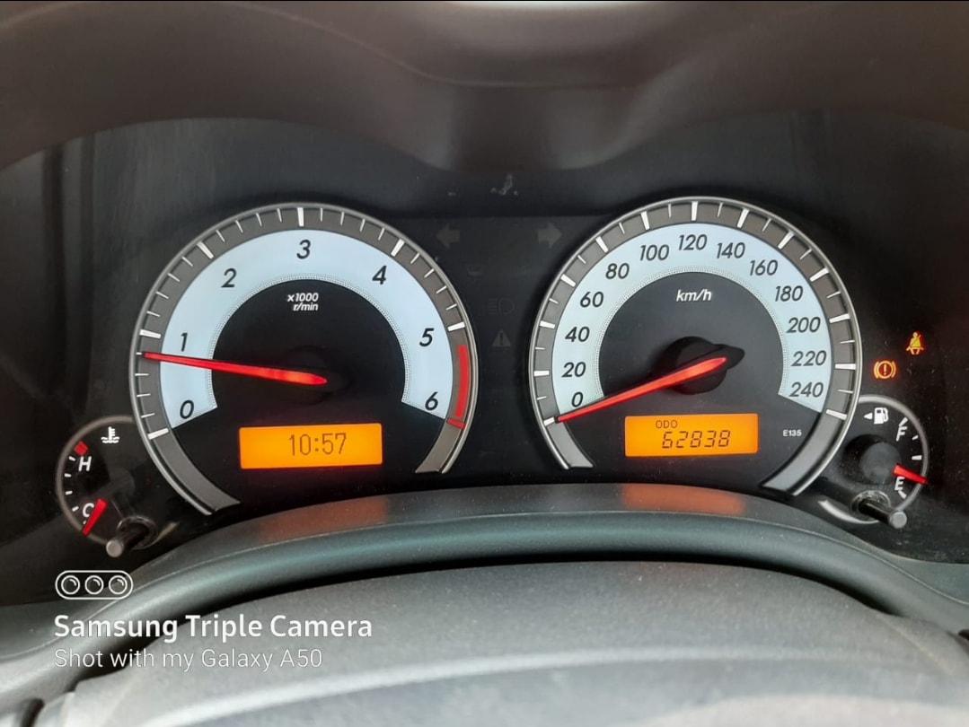 Used 2013 Toyota Corolla Altis Used 2013 Toyota Corolla Altis