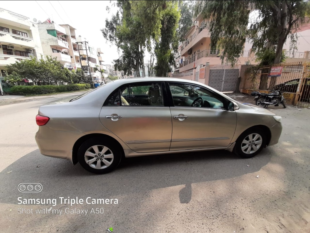 Used 2013 Toyota Corolla Altis Used 2013 Toyota Corolla Altis