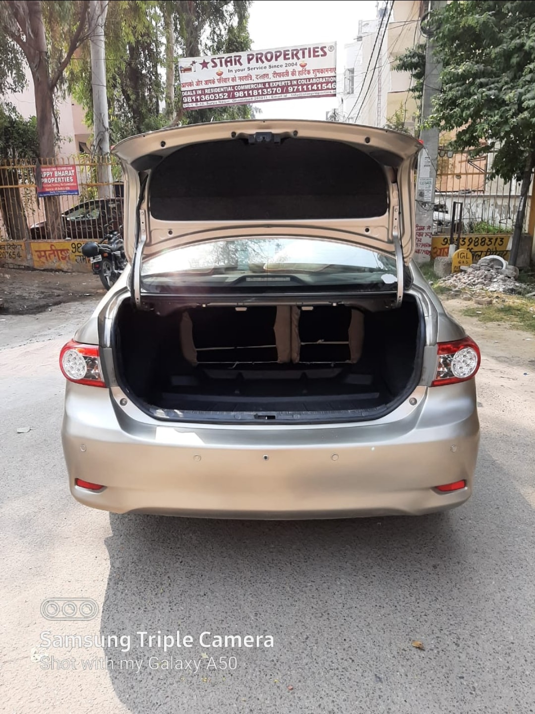 Used 2013 Toyota Corolla Altis Used 2013 Toyota Corolla Altis
