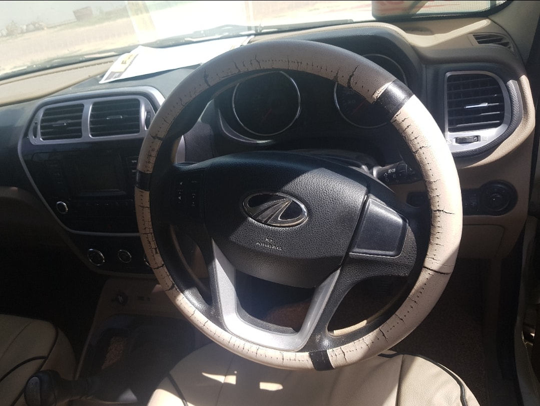 Used 2017 Mahindra TUV300 Used 2017 Mahindra TUV300