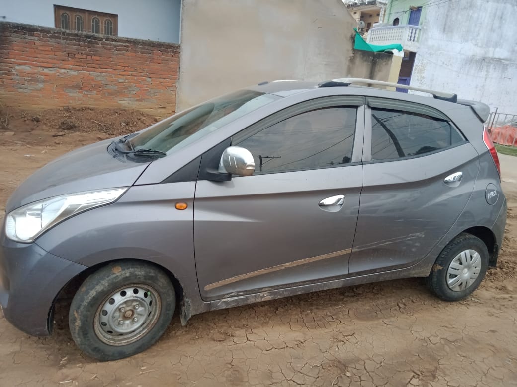 Used 2013 Hyundai EON Used 2013 Hyundai EON