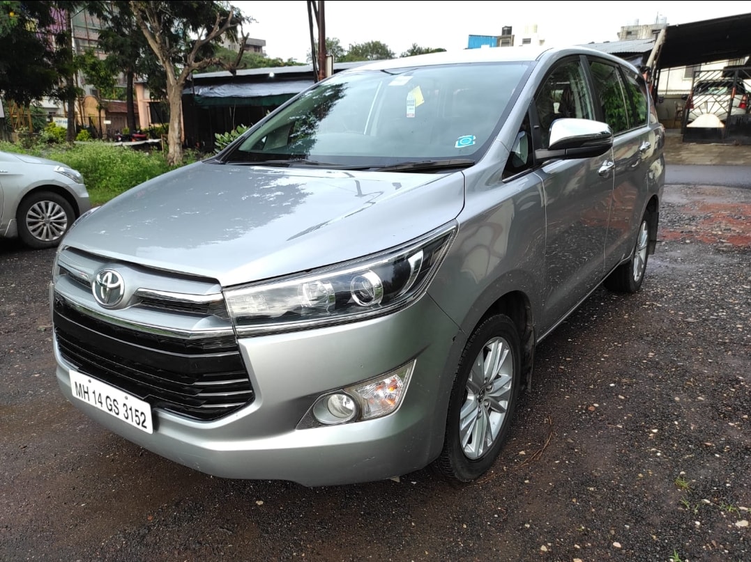 Used 2018 Toyota Innova Crysta Used 2018 Toyota Innova Crysta