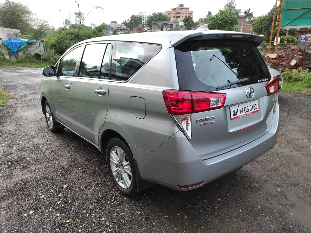 Used 2018 Toyota Innova Crysta Used 2018 Toyota Innova Crysta