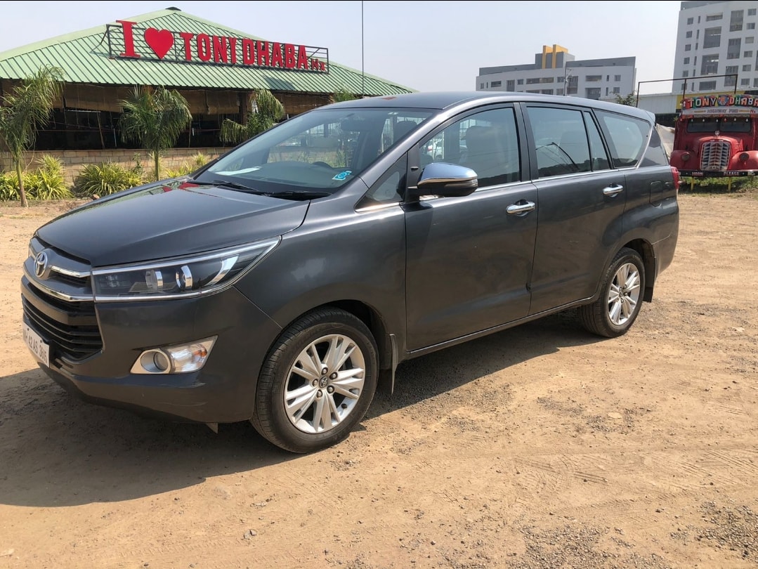 Used 2017 Toyota Innova Crysta Used 2017 Toyota Innova Crysta